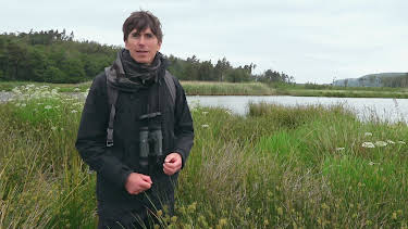 7:00 PM: The Lakes with Simon Reeve (S1 E2) (S1) | Dave | 12/7 2025