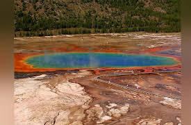 America's 58 National Parks: Yellowstone