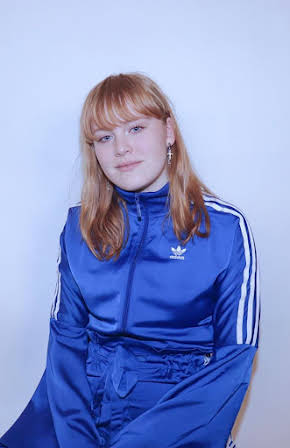 Katla Njálsdóttir as 