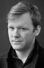 Brian Gleeson som 