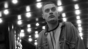 01:35: Brüssel im November | Arte | 4/23 2026