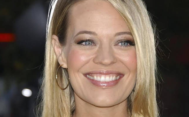 Jeri Ryan
