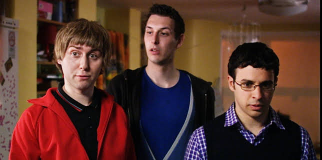 12:10 AM: The Inbetweeners | E4 | 12/27 2025