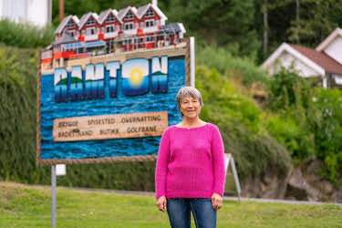 17:45: Ja vi elsker camping (S4 E5) (S4) | FEM | 3/31 2026