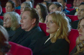 Kärlek & Anarki: StreamUs