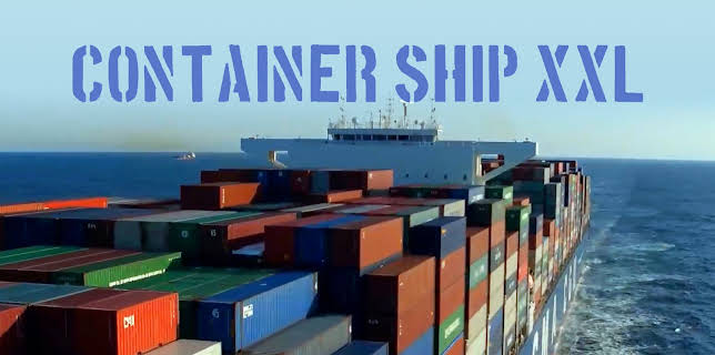 Container Ship XXL (2022)