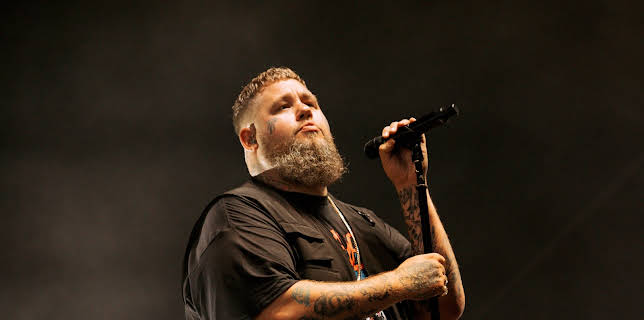 02:00: Donauinselfest 2025 | 3SAT | 12/16 2025