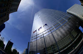 Vertical City: 7 World Trade Center New York