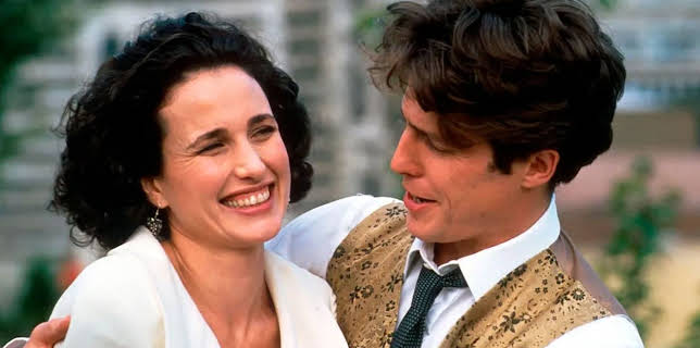 23:05: CUATRO BODAS Y UN FUNERAL | Divinity | 11/13 2025