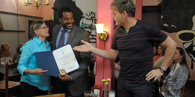 11:20: Ramsay's Kitchen Nightmares USA (S6 E6) (S6) | TV3 | 11/28 2025