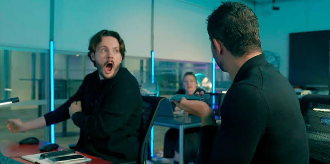 8:30 PM: Scam Interceptors (S4) | BBC One | 11/17 2025