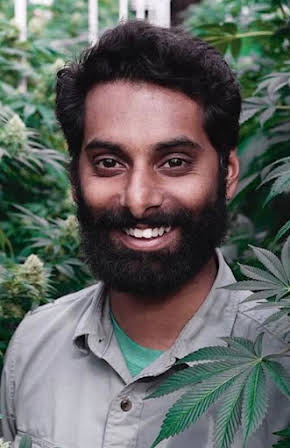 Krishna Andavolu as 