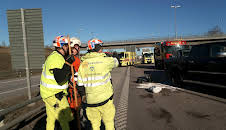 Vägens hjältar (S14 E14)