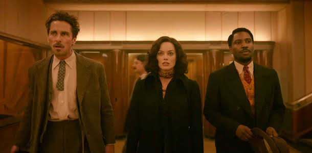 Amsterdam by David Russell collects the first critics