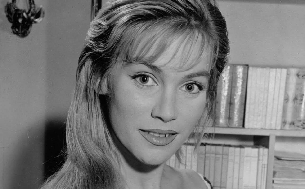 Estella Blain