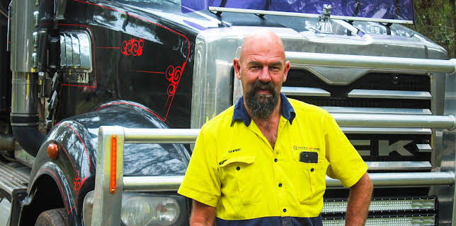 10:00 PM: Outback Truckers (S7 E10) (S7) | Paramount | 11/6 2025