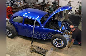 Full Custom Garage: Bugged Out