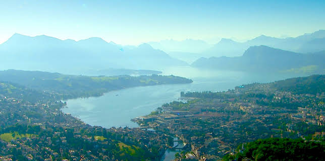04:25: Der Vierwaldstättersee - Blaues Juwel der Schweiz | 3SAT | 11/12 2025