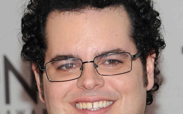 Josh Gad