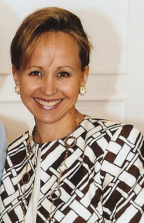 Deborah Goodrich as 
