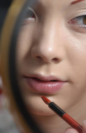 Anna Tsuchiya as 