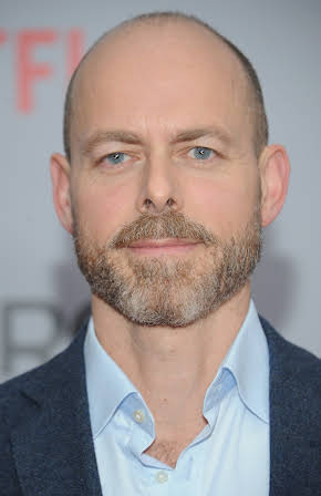 Daniel Minahan as Director