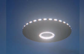 Storming Area 51: Alien Crashes