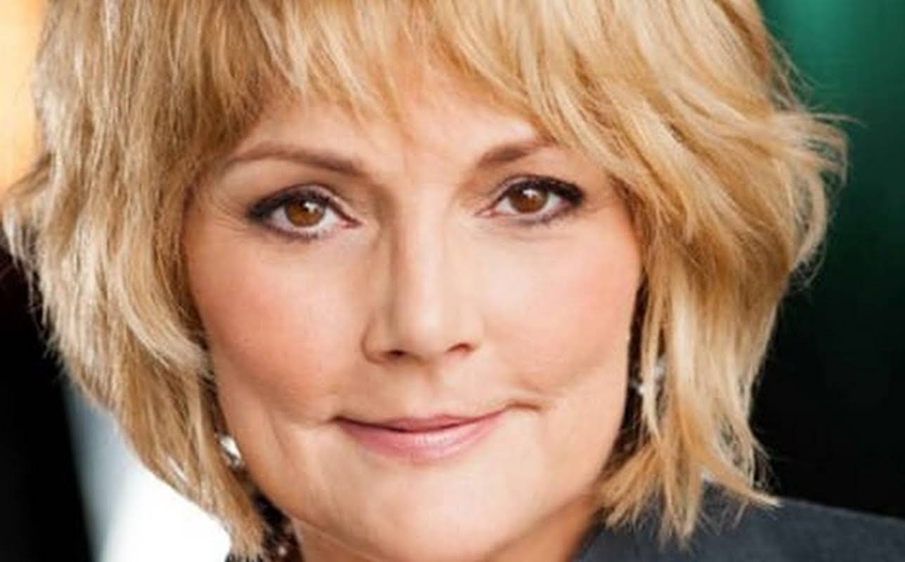 Beverly Leech