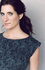 Stephanie Tobey som Director