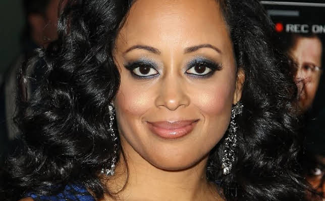 Essence Atkins