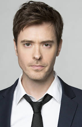 Ryan Kennedy as Henry Robson