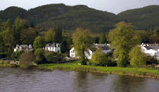 En plats på landet (S31 E17)