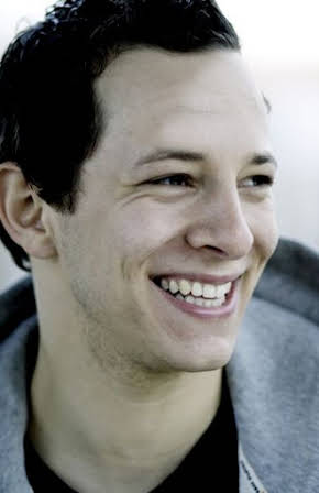 Trystan Pütter as 
