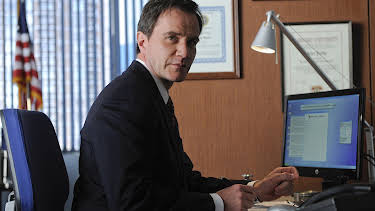 18:00: White Collar (S3 E2) (S3) | Viasat Series | 7/10 2026