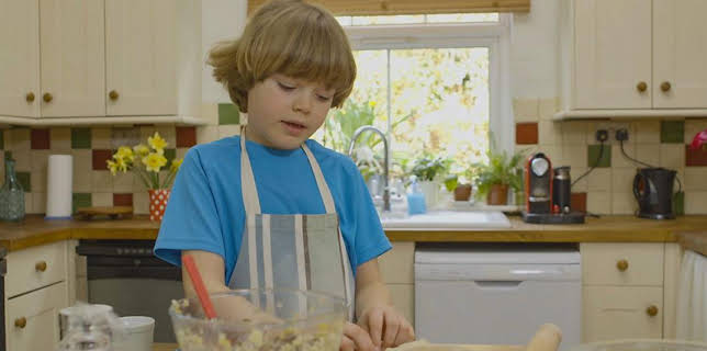 12:00 PM: My World Kitchen (S2) | Cbeebies | 1/27 2026