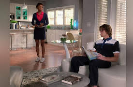 The Neighbors Season 1: Journey to the Center of the Mall
