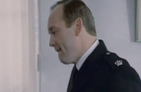 Ett fall för Frost: 1. Care and Protection