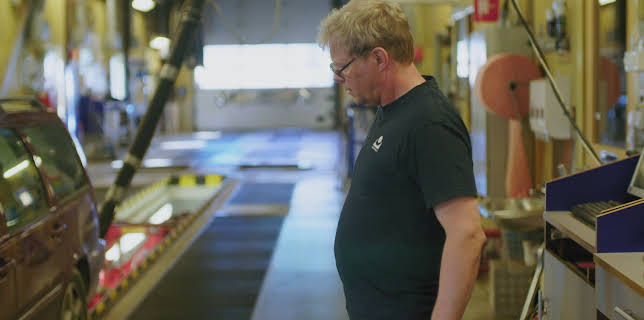 08:45: Bilprovningen (S2 E3) (S2) | TV10 | 2/19 2026