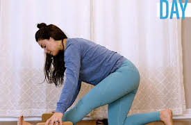 30 Days of Yoga for Beginners | Calm Mind & Body | Eliz Fitness: DAY 14: Feel Good Flow to Unwind Tension