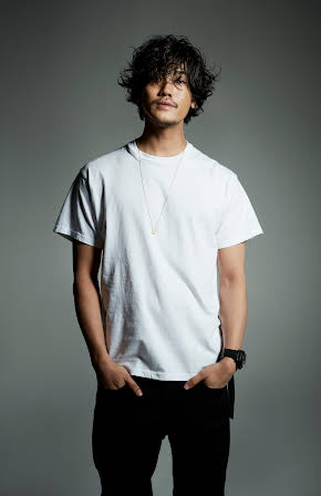 Jin Akanishi as 