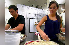 Food Court Wars Season 1: Burger Company vs. Pizzeria