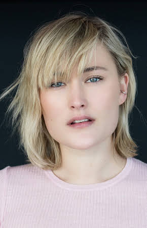 Thea Green Lundberg as 