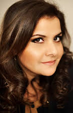 Nina Wadia als 