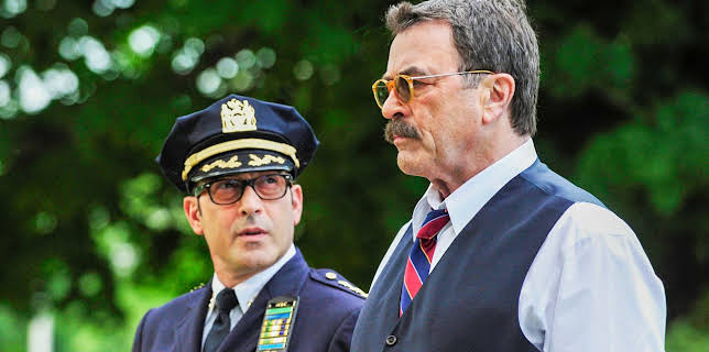 10:15 AM: Blue Bloods (S4 E1) (S4) | 5 USA | 11/16 2025