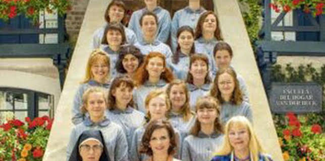 20:00: El manual de la bona esposa | Betevé | 12/23 2025