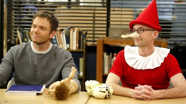 07:45: Community (S4 E13) (S4) | Viasat Series | 3/28 2026