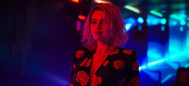 Selena Gomez wins over critics at the Cannes Film Festival