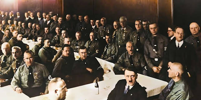 21:00: Countdown zur Diktatur | ZDFinfo | 2/3 2026