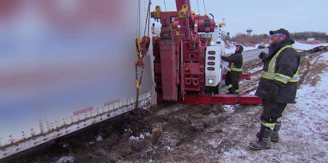 06:00: Heavy Rescue: 401 (S5 E15) (S5) | TV10 | 11/13 2025