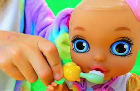 Super Polina Play: Polina's Baby Doll Surprise!